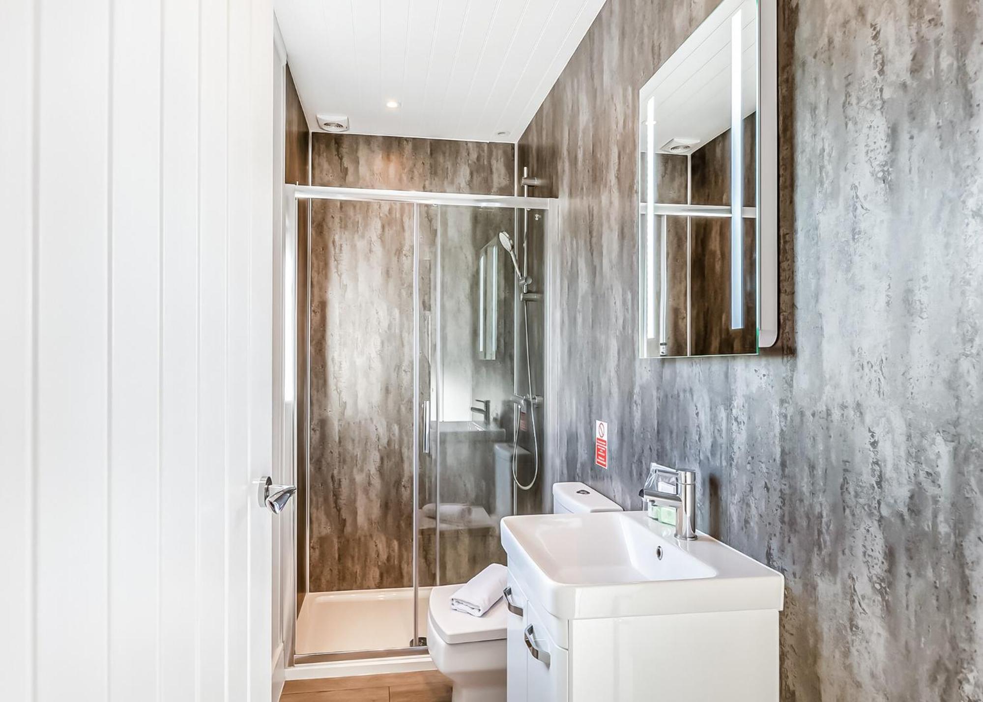 Waterside Hambleton Lakeside Lodges Poulton-le-Fylde Buitenkant foto