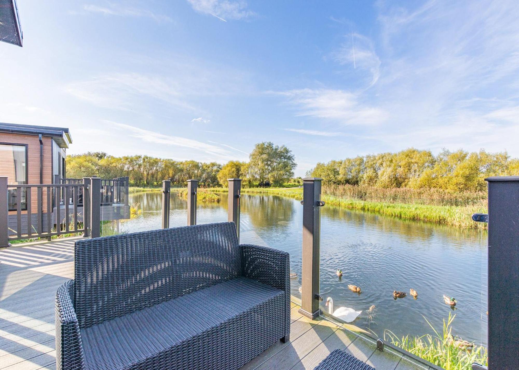 Waterside Hambleton Lakeside Lodges Poulton-le-Fylde Buitenkant foto