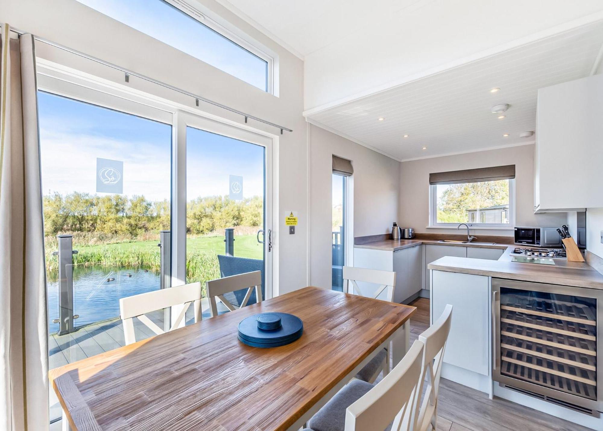 Waterside Hambleton Lakeside Lodges Poulton-le-Fylde Buitenkant foto
